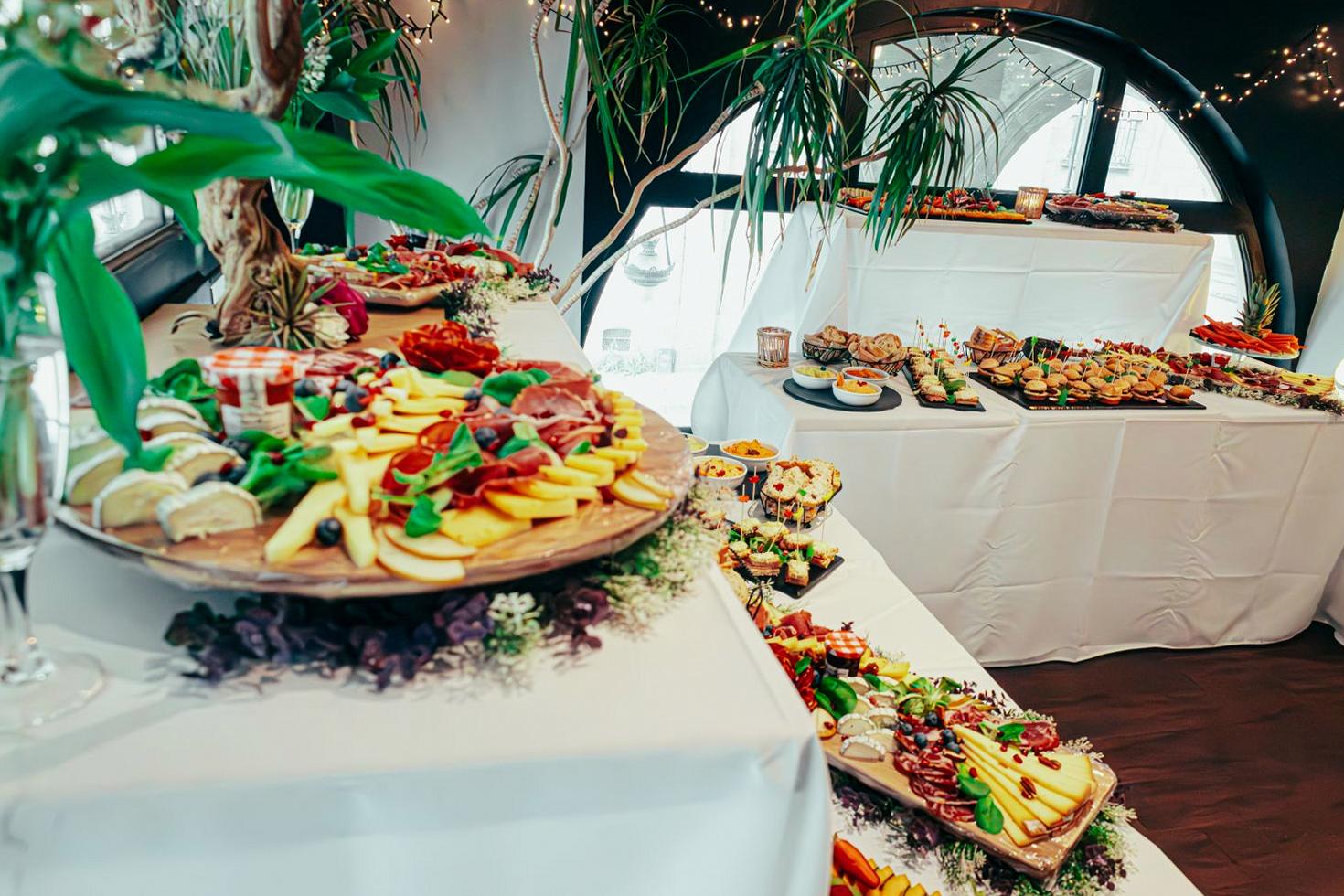 Traditionelles Buffet